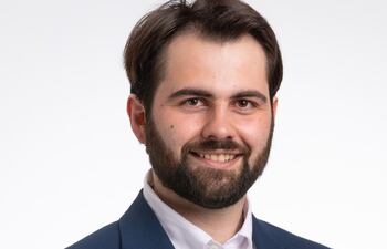 Tim Laurence, candidato para ser diputado de Francia en la Asamblea Nacional de París para América Latina y del Caribe.