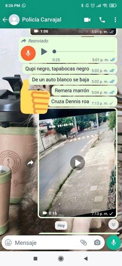 Un oficial de la Comisaría 11° bloqueó a la joven que le pasaba información para encontrar la camioneta de su tío.