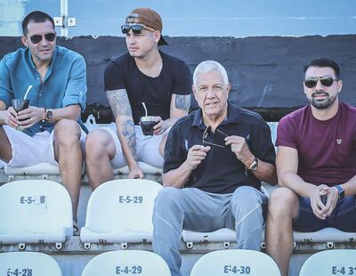 Julio César Cáceres (d), Elvio Paolorosso, Alfredo Aguilar y Antolín Alcaraz.