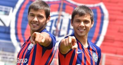 Ángel y Óscar Romero salen con pasen en mano de San Lorenzo de Almagro.