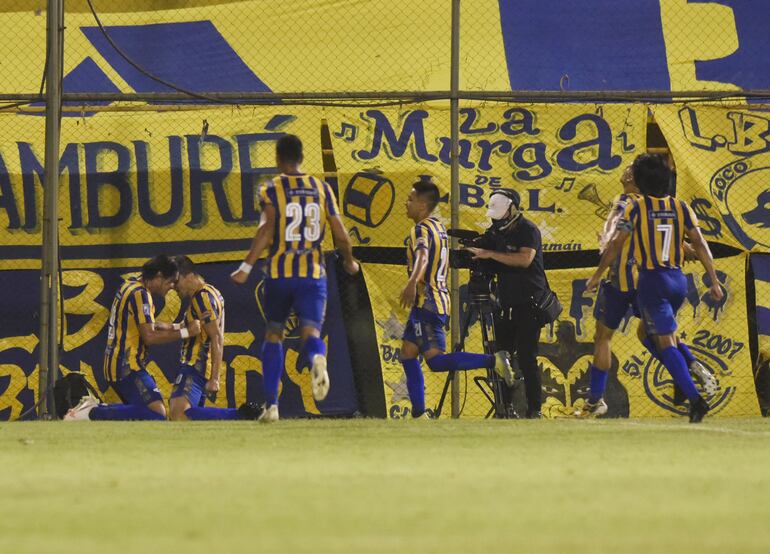 /pf/resources/images/abc-placeholder.png?d=2395