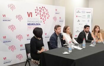 Renombrados doctores participarán del VI Congreso paraguayo de neurología, a realizarse del 8 al 10 de junio próximo.