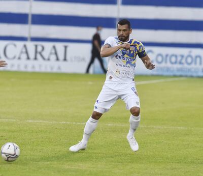 Miguel Ángel Ramón Samudio (34 años), capitán del Sportivo Luqueño.