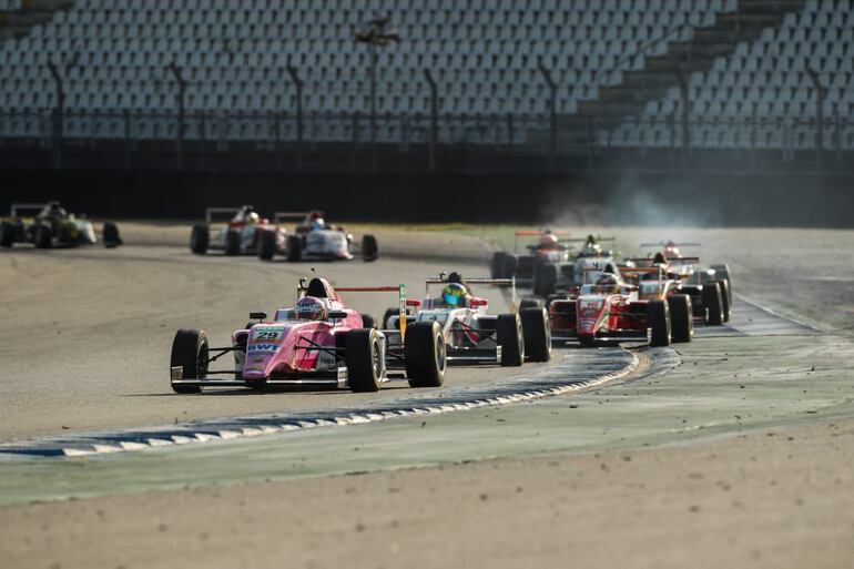 /pf/resources/images/abc-placeholder.png?d=2393