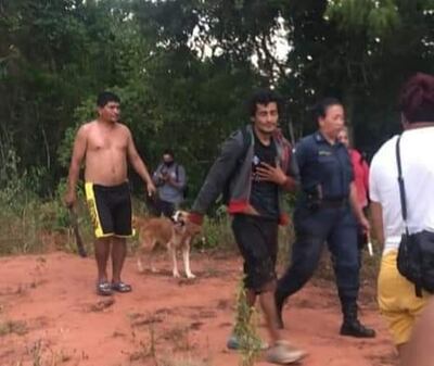 Vecinos apoyaron para detener al sindicado.