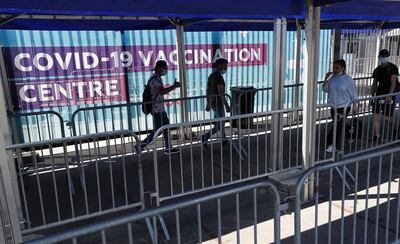 Centro de vacunación anti covid en Moscú.