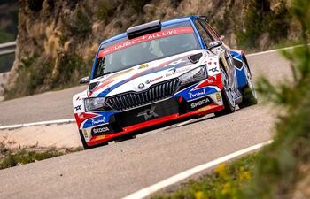 Fabrizio Zaldívar y Carlos Del Barrio cerraron la competencia en la sexta posición de la WRC3.