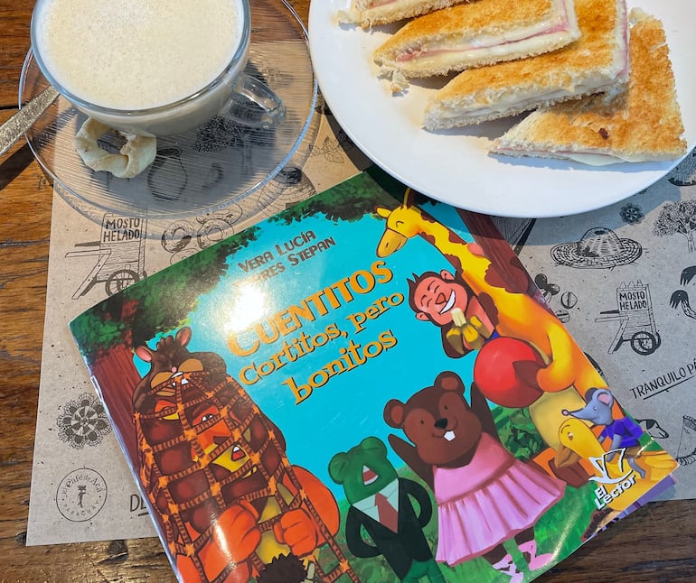 La autora invita a disfrutar de estas obras.