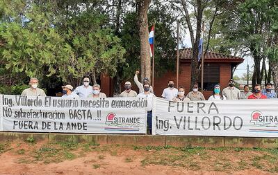 La manifestación continuará hasta la renuncia o destitución de Villordo, dijeron los sindicalistas.