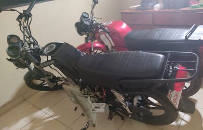 Las motocicletas incautadas durante el procedimiento.