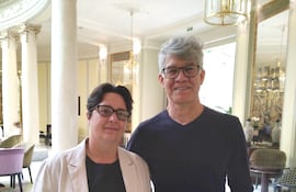 La productora Gabriela Sabaté y el actor Jorge Román hablaron con ABC en la previa de lo que será hoy la ceremonia de los Premios Platino del Cine Iberoamericano.