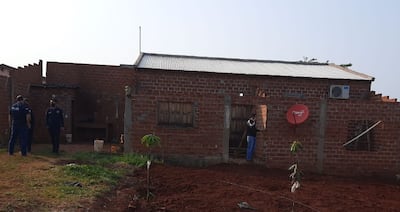 Vivienda donde se produjo el feminicidio de Alicia Fernández. Su pareja, el policía Ramiro Rafael Rodas, es buscado como autor.