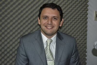 El precandidato a gobernador de Misiones por el movimiento Fuerza Republicana, Richard Ramirez (ANR) realizó proselitismo en la Municipalidad de San Ignacio, según denunció la Junta Municipal.