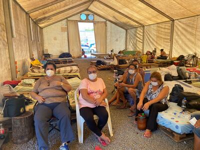 Familiares de pacientes con Covid-19 reclaman desalojo en IPS Ingavi