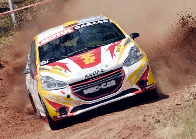 Álvaro Yaluk quedó tercero en la tracción sencilla y fue el mejor en
la Clase RC4A, junto con Juan Racca, con un Peugeot 208 R2.