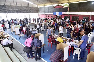 Con una gran participación de los socios, que dificultó el cumplimiento de las medidas sanitarias, se realizó la asamblea de APA.