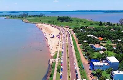 El accidente se produjo sobre la avenida Costanera de la ciudad.