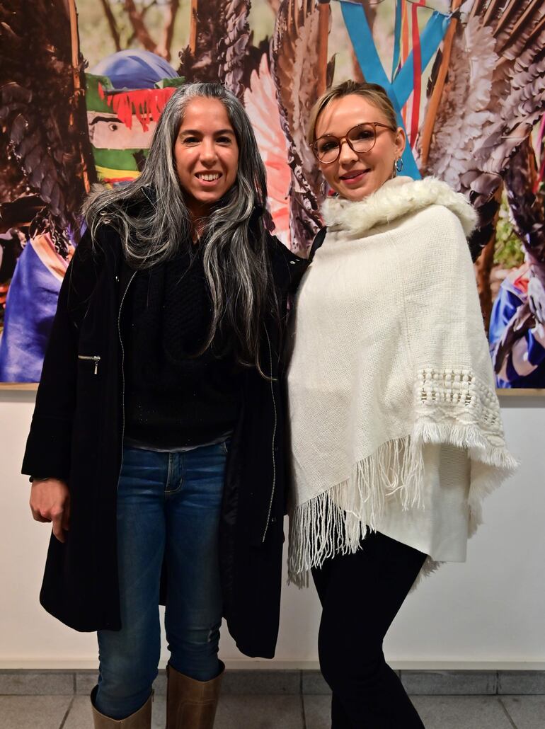 Guadalupe Quiñónez y Anne Cha.