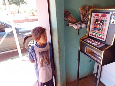Las maquinas están al alcance incluso de menores.