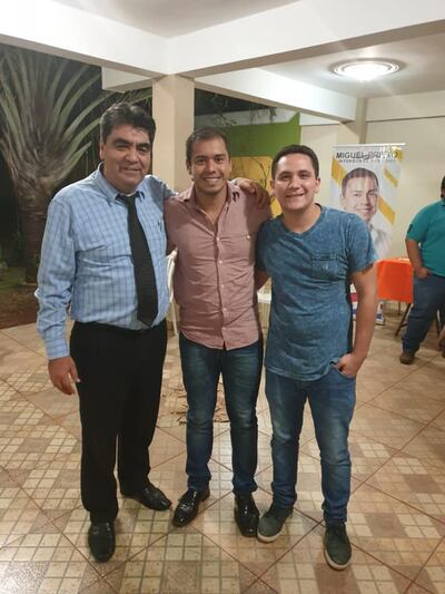 El ex juez de CDE Daniel Colmán, el intendente Miguel Prieto y Rodrigo Colmán.