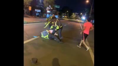 Denuncian brutal golpiza a ciudadano, por parte de agentes de la Caminera.