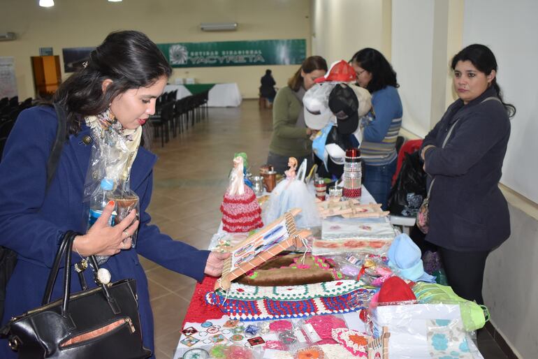 Encuentro de gestores culturales y ambientales en Ayolas.