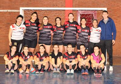 Team del Atlético Paranaense encarnaceno, que promete ser gran protagonista de la Liga del Sur.