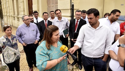 En horario laboral, funcionarios y directores de Erssan acompañaron a la presidenta del ente en una entrevista.