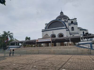 Vallado en las cercanías a la Basílica de Caacupé, hoy.