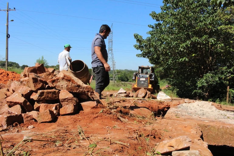 El empedrado de calles está entre las prioridades de la administración de la Municipalidad.