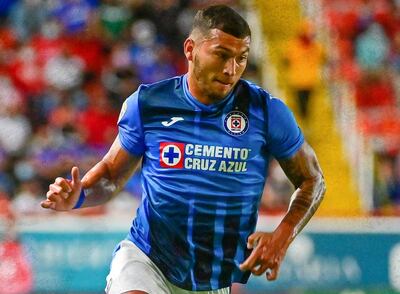 Juan Escobar extendió su vínculo con el Cruz Azul.