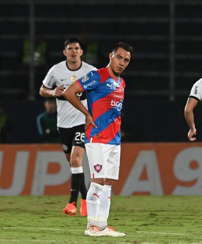 Ángel Cardozo Lucena, expulsado en el clásico, es la resta obligada en el equipo azulgrana.