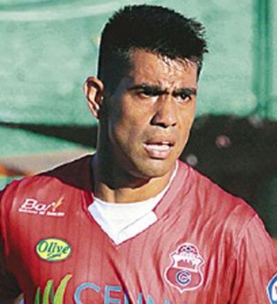 Nelson Avelino Amarilla (33)