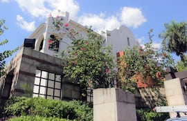 Sede del estudio Olmedo Abogados, en Perú casi España, Asunción.