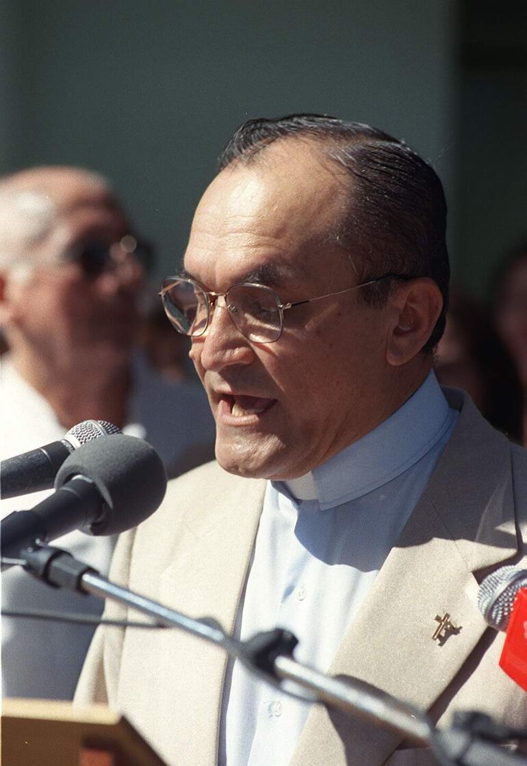 El cura Domiciano Ramírez. 
