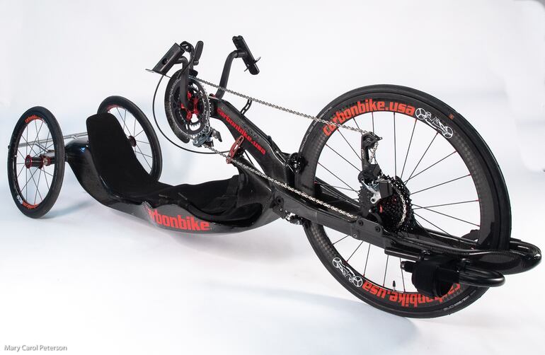 La Handbike CarbonBike está fabricada en Estados Unidos.