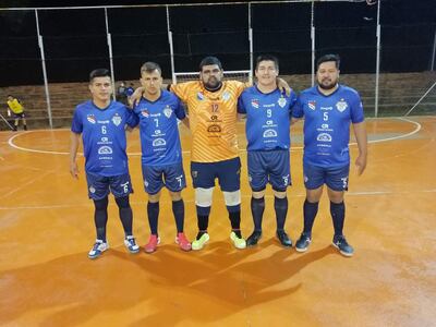 Cinco titular de Yakupaso de Encarnación que juega hoy.