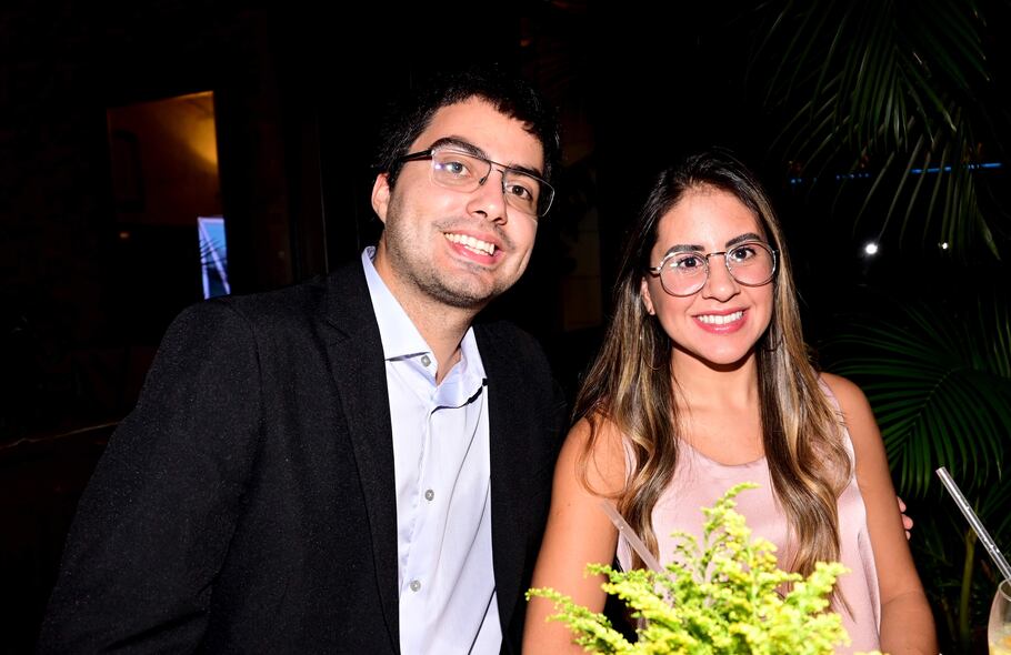 Lucas Pomo y Angélica Lezcano.