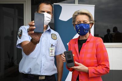 La Unión Europea (UE) aceptará a partir de mañana sábado como equivalente al certificado covid digital europeo el emitido por Brasil, informó este viernes el Ejecutivo comunitario.