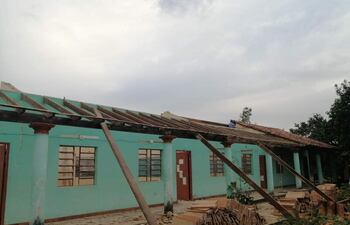 Pago por obras que se destruyeron en poco tiempo, luego se volvió a pagar por la obra de reparación sin exigir la garantía a la constructora.