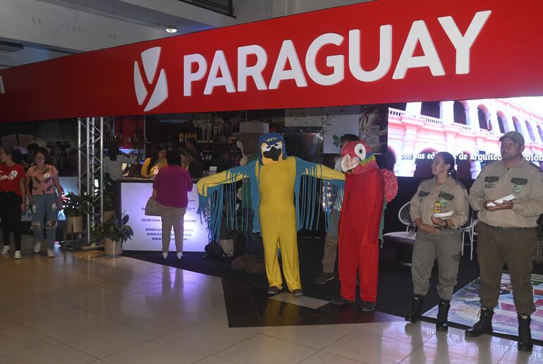 En la Feria Internacional de Turismo se reune la variada oferta para viajar en las vacaciones.