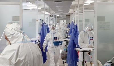 Salud Pública tenía registrado ayer al menos 50 pacientes en todo el país aguardando por un lugar en las salas de terapia intensiva.