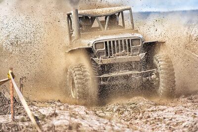 A pura potencia el Jeep Wangler de Fernando Texeira y David De Souza se impuso en la 3ª fecha del Todoterreno 4x4 en Ybycuí (fotos gentileza de Cristian Ferreira).