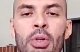 Diputado Hugo Ramírez (ANR), proyectista de la ley para identificar a quienes adquieren chips de celulares.