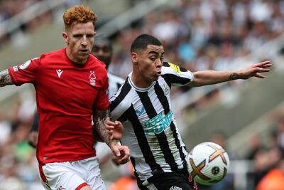 El Newcastle, con Miguel Almirón, derrotó al Nottingham Forest