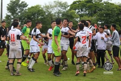 Olimpia se consagró campeón en la Sub 17
