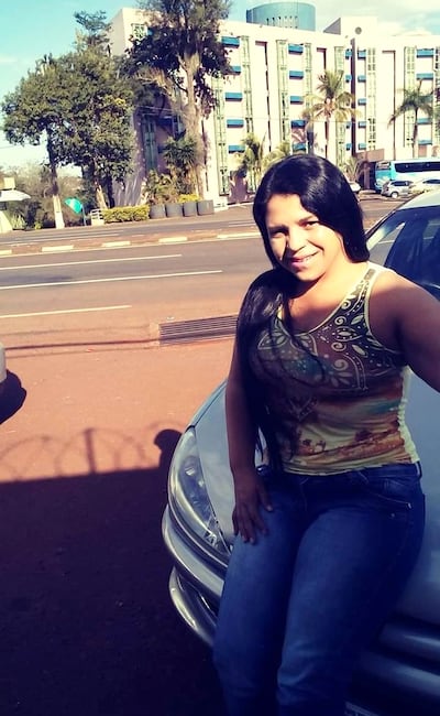 Liliane Dos Reis, buscada por el asesinato del mototaxista en motel de Ciudad del Este.