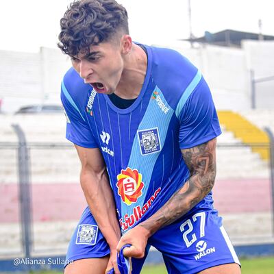 Franco Zanelatto, 22 años, grita su gol para Alianza Atlético Sullana.