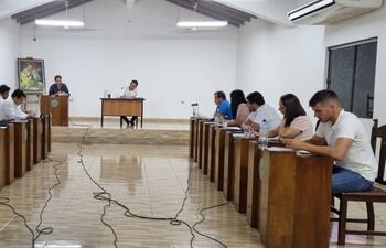 Junta Municipal en una sesión extraordinaria resolvió rechazar la rendición de cuenta de la ejecución presupuestaria del año 2021.