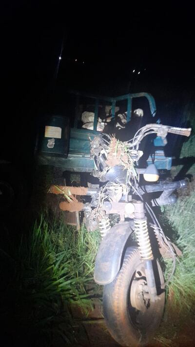 El choque del automóvil con el motocarro dejó como saldo un un fallecido y una herida.